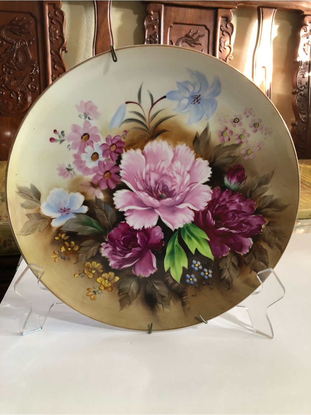 VINTAGE HAND PAINTED DECORATIVE PLATE/TRAY PINK & BLUE FIELD FLOWERS 12”